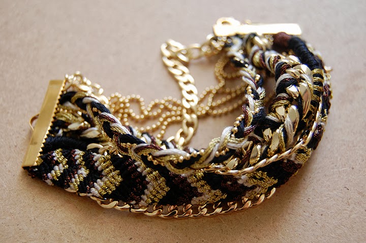 Bracelet brésilien : le bracelet Bonnet de Noël (tutoriel #14